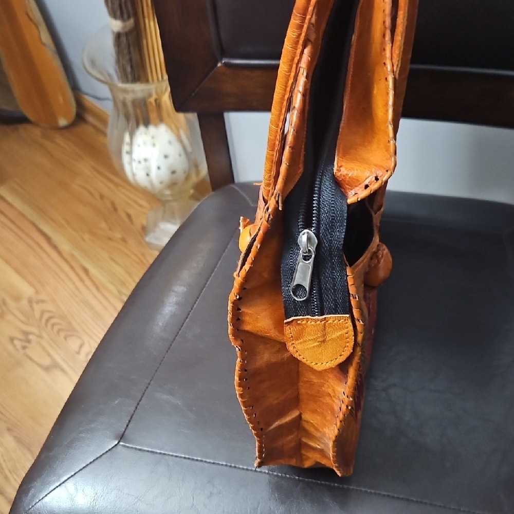 Artistic Tribal Tan Leather Shoulder Bag - Picture 15 of 16